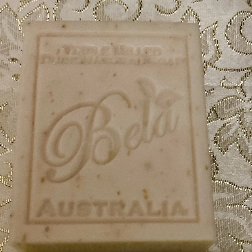 Bela Australia Organic Plant-Based Oatmeal Soap Triple Milled Fragrant Luxe Bar